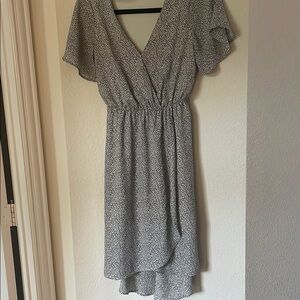 Sienna Sky Gray V-Neck Flutter Sleeve Sundress